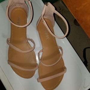 Womens sandals